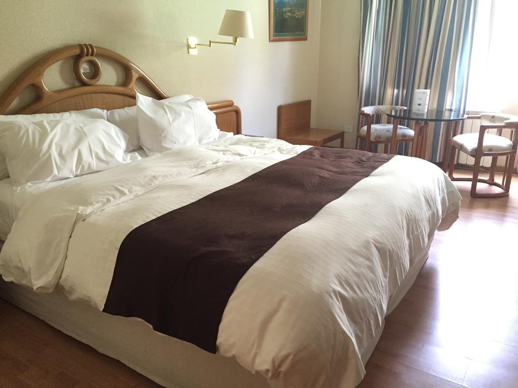 Hotel Cristal ซานคาร์ลอส เด บาริโลเช ภายนอก รูปภาพ